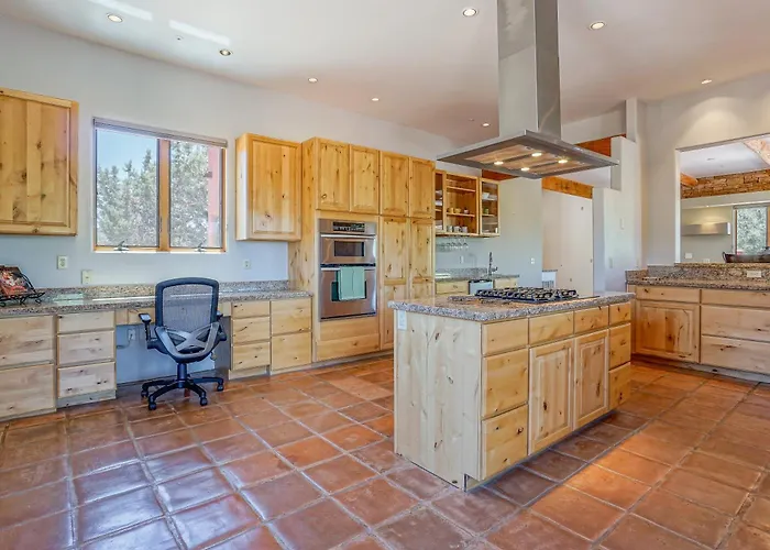 Hutson Lane Stunning Views Secluded Location Outdoor Pizza Oven Sedonas Essence Oak Creek