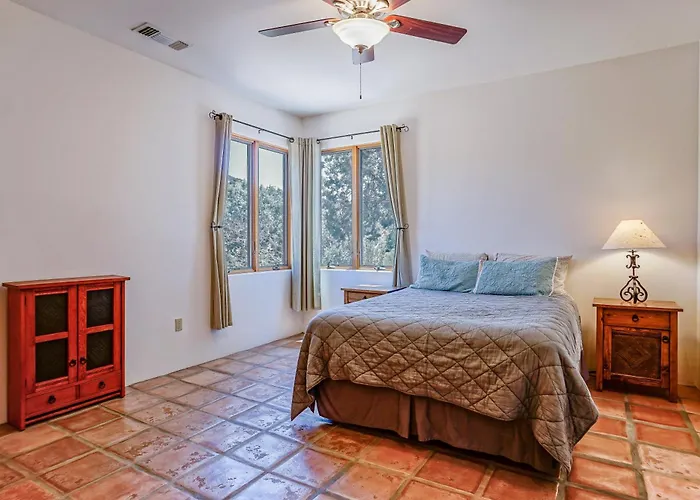 Hutson Lane Stunning Views Secluded Location Outdoor Pizza Oven Sedonas Essence Oak Creek